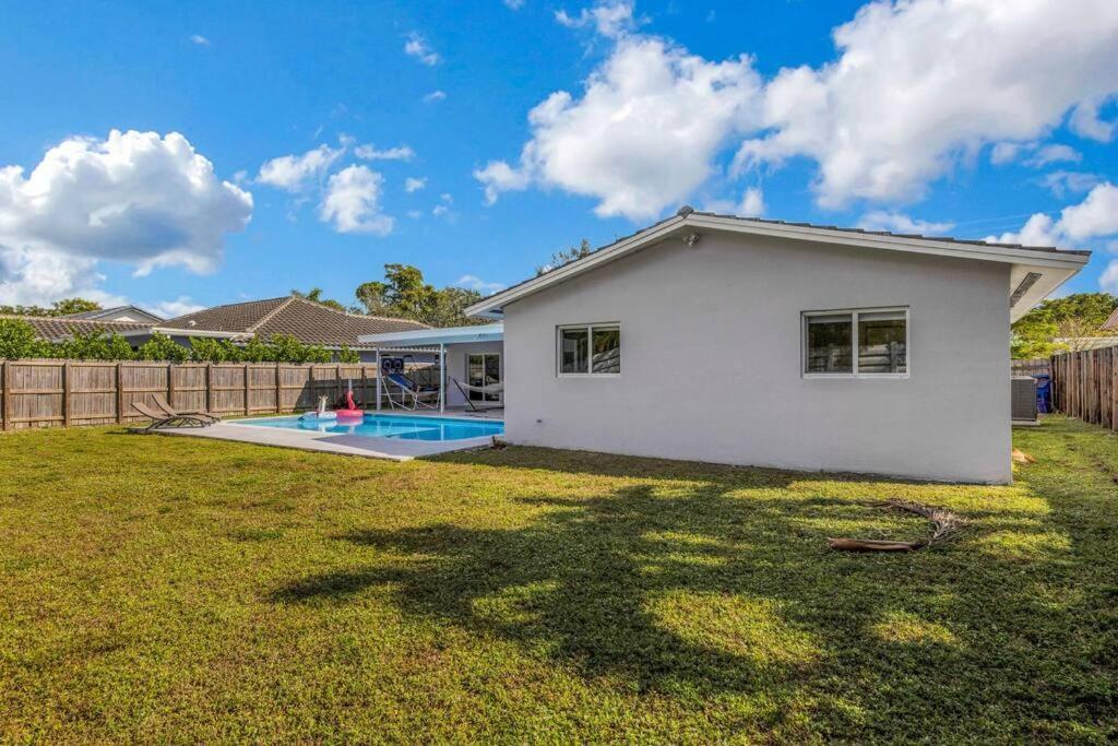 Casa vacanze Pool With Gameroom & Concierge *
